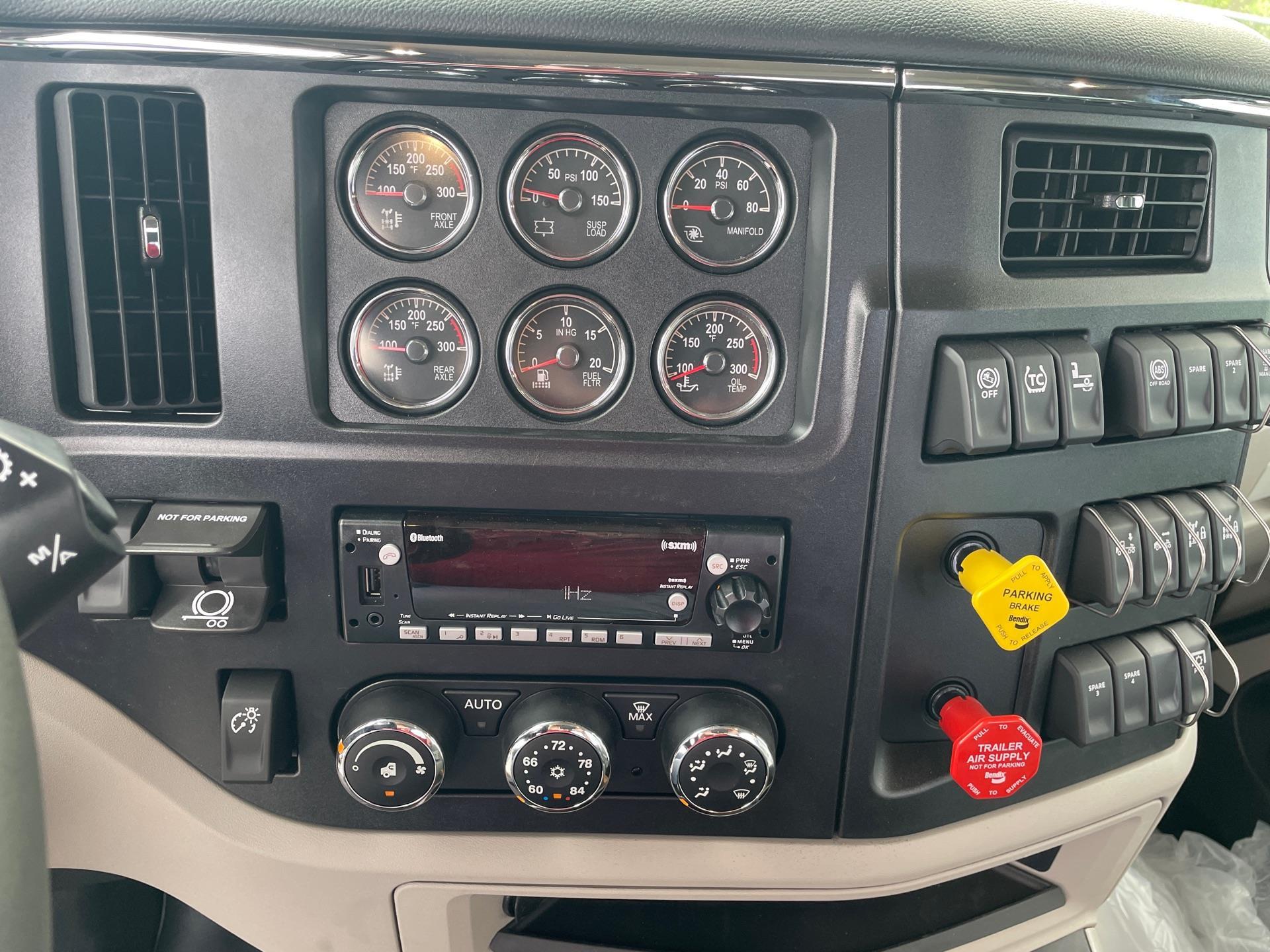 2027 Peterbilt 589 in Grove City, OH — photo 19
