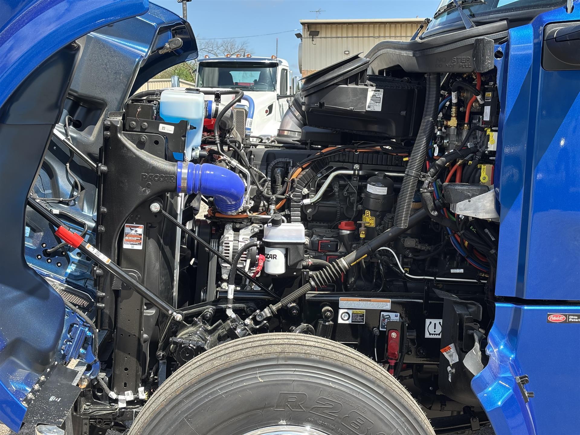 2027 Peterbilt 567 in Canton, OH — photo 5