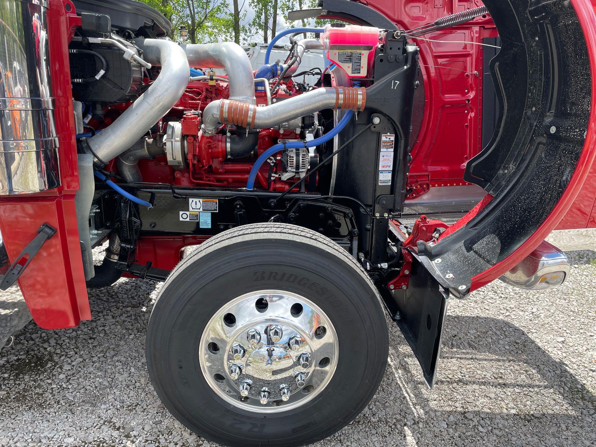 2027 Peterbilt 589 in Grove City, OH — photo 12