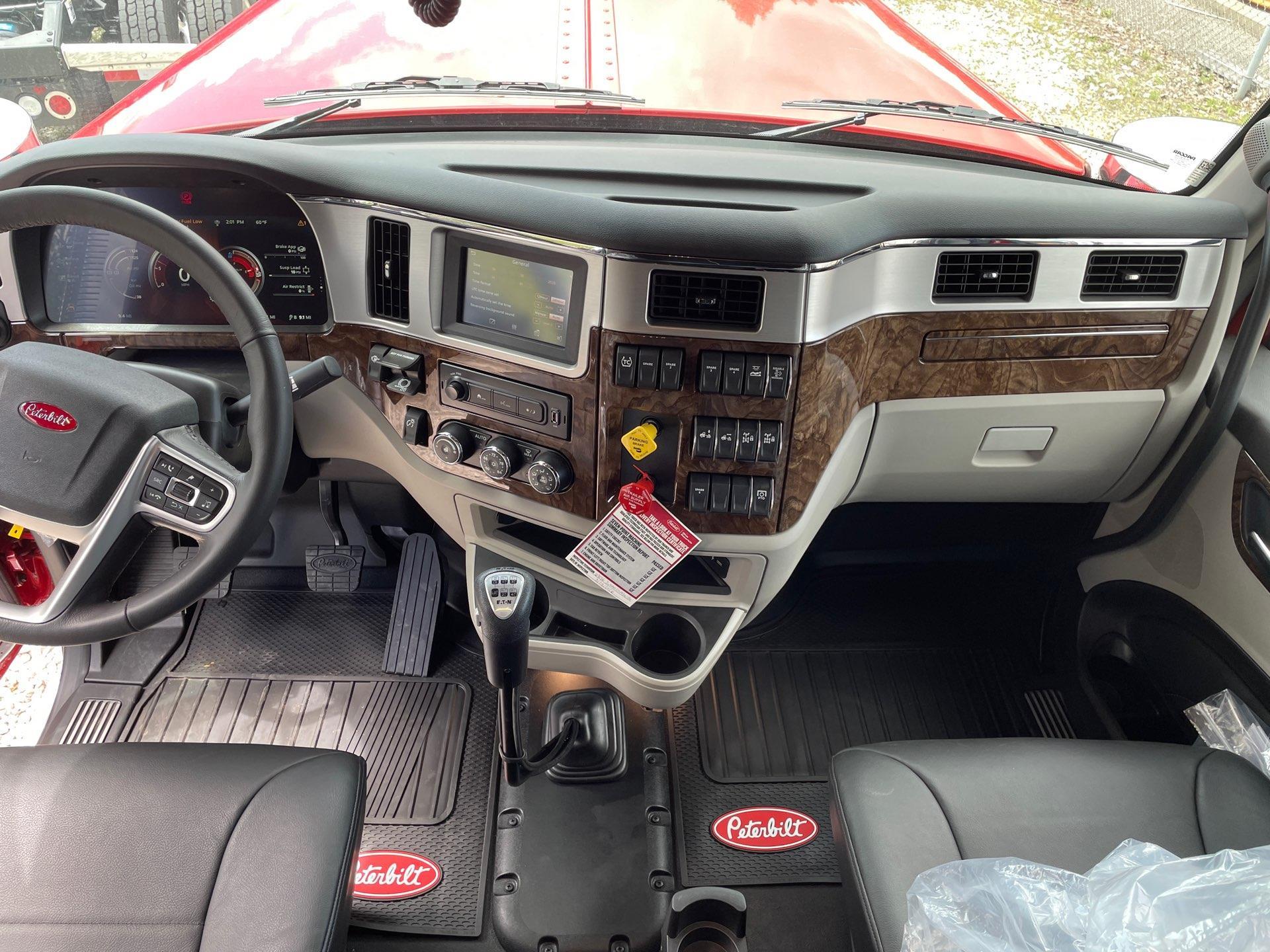 2027 Peterbilt 589 in Grove City, OH — photo 31