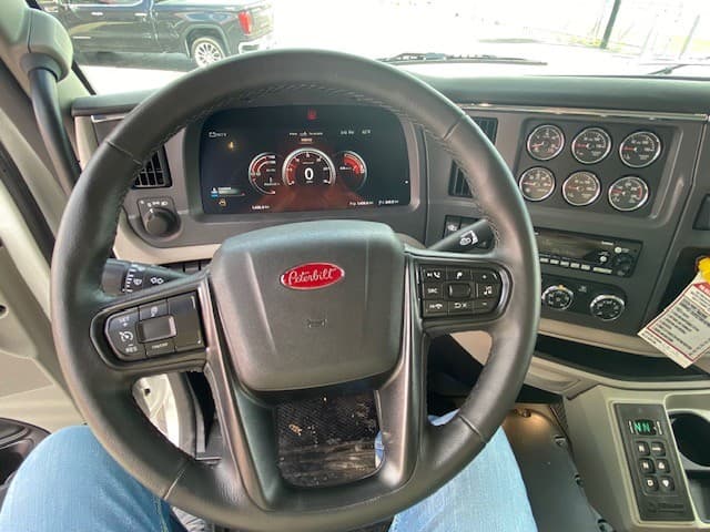 2026 Peterbilt 567 in Lima, OH — photo 7