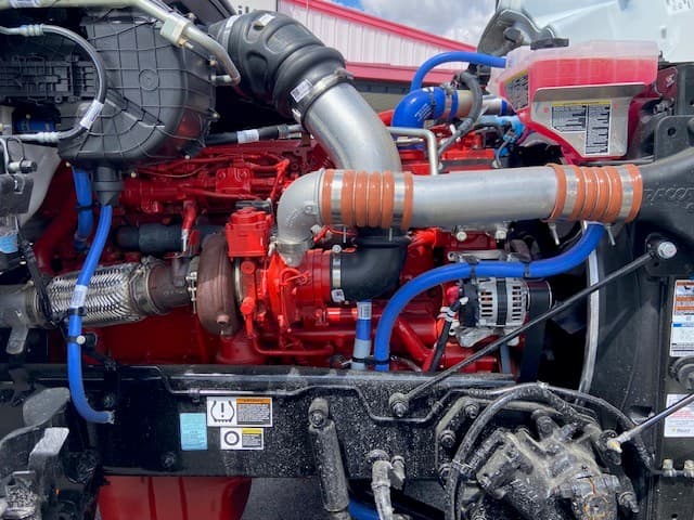2026 Peterbilt 567 in Lima, OH — photo 11