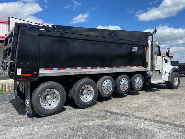 2026 Peterbilt 567 in Lima, OH — photo 5