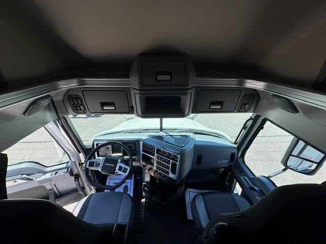 2022 Mack Anthem in La Vergne, TN — photo 22