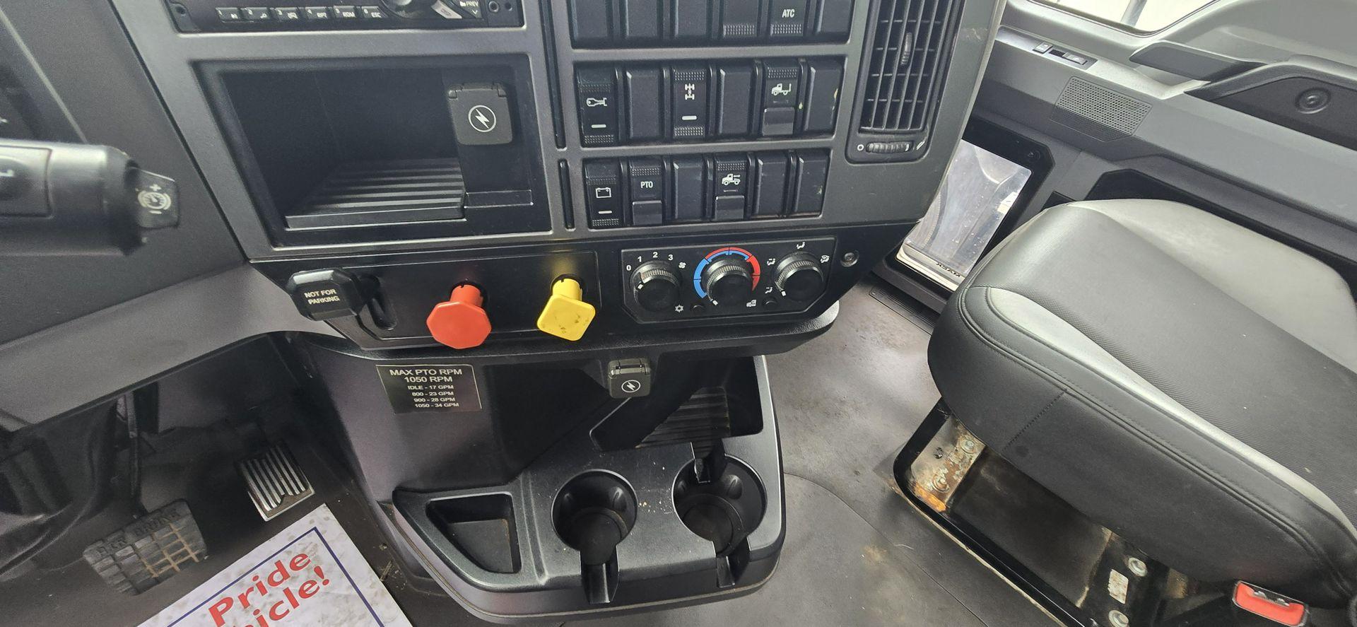 2022 Mack Anthem in Charlotte, NC — photo 22
