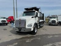 2025 Kenworth T880 in Indianapolis, IN — photo 2