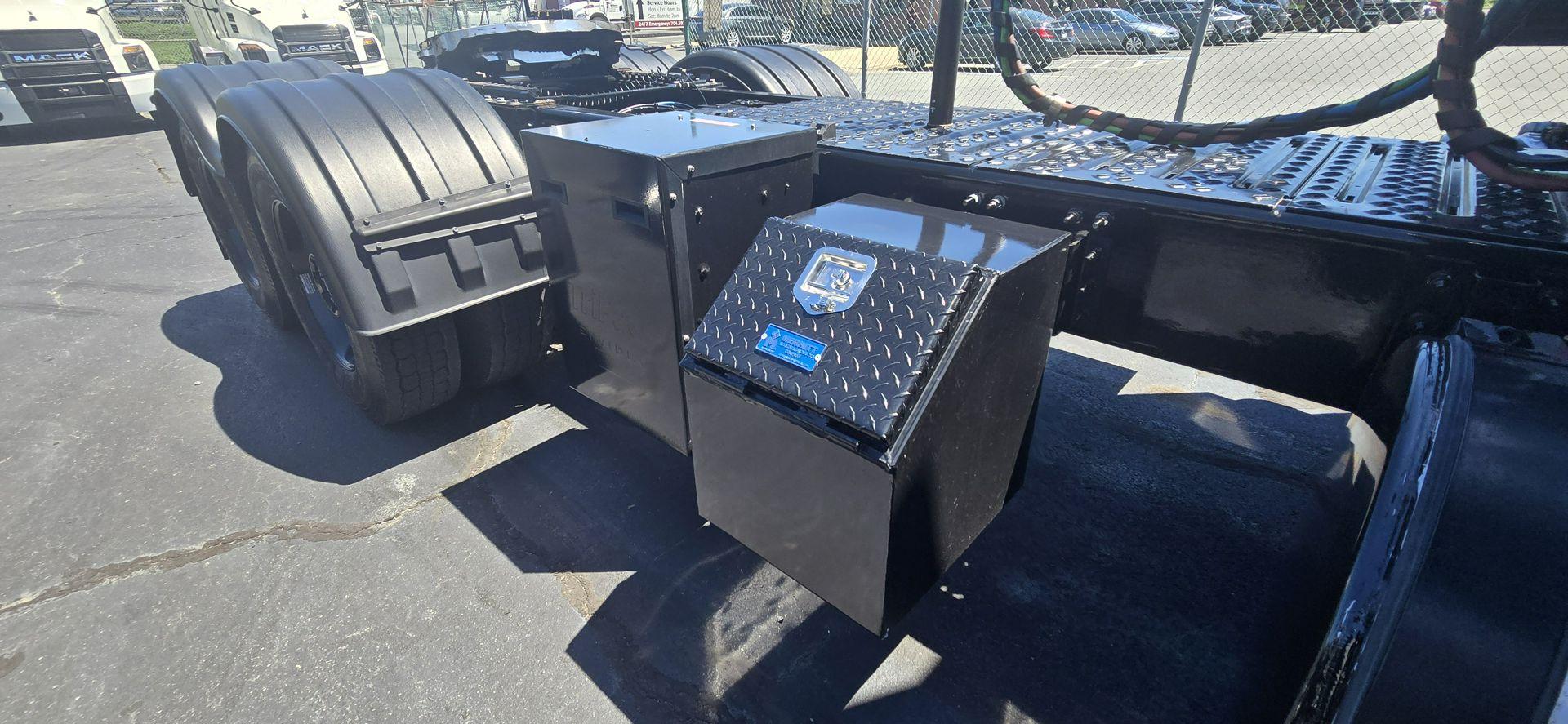 2021 Mack Anthem in Charlotte, NC — photo 15