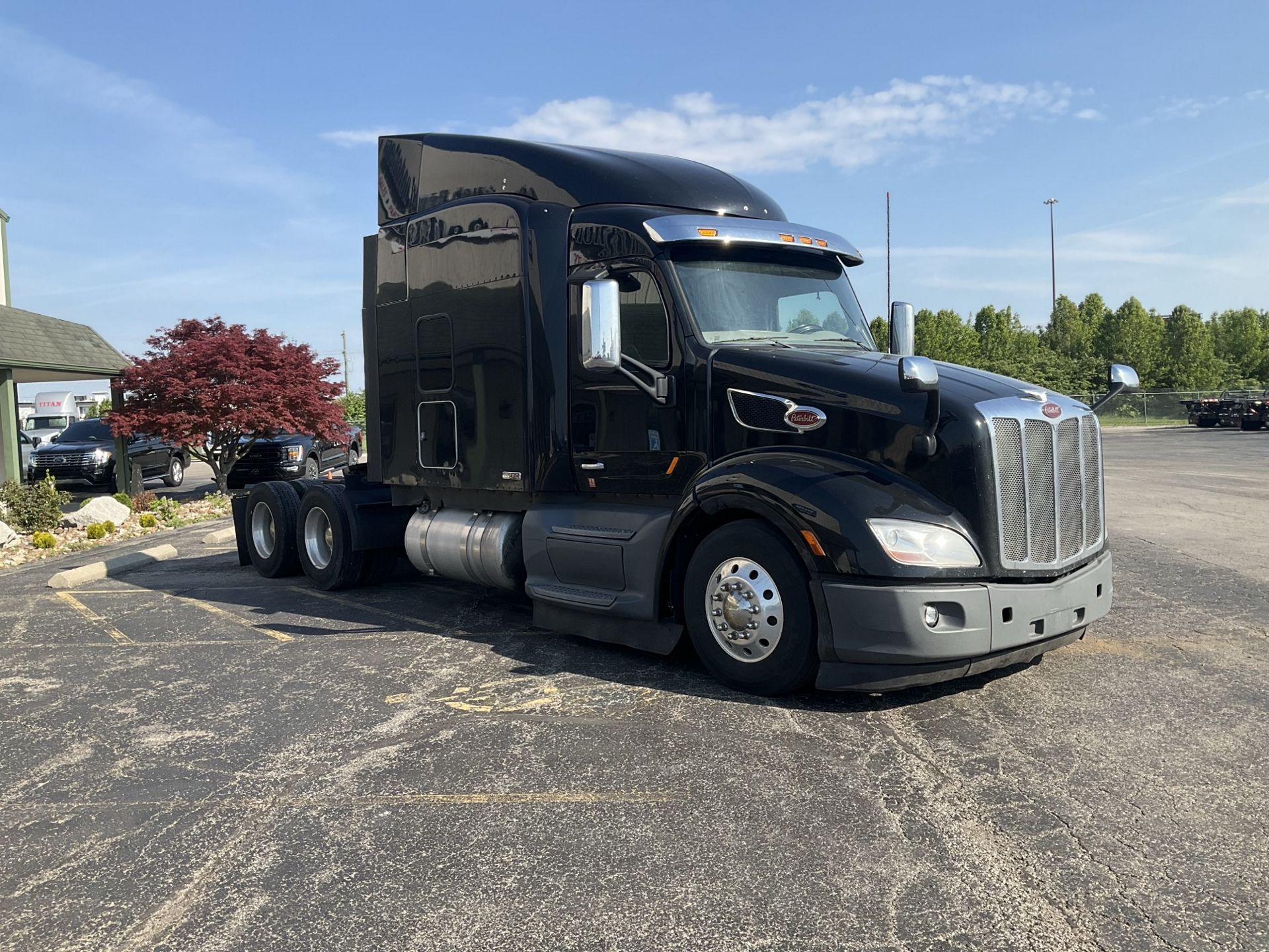 2019 Peterbilt 579 in Clarksville, IN — photo 3