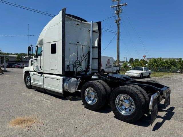 2022 Mack Anthem in La Vergne, TN — photo 7