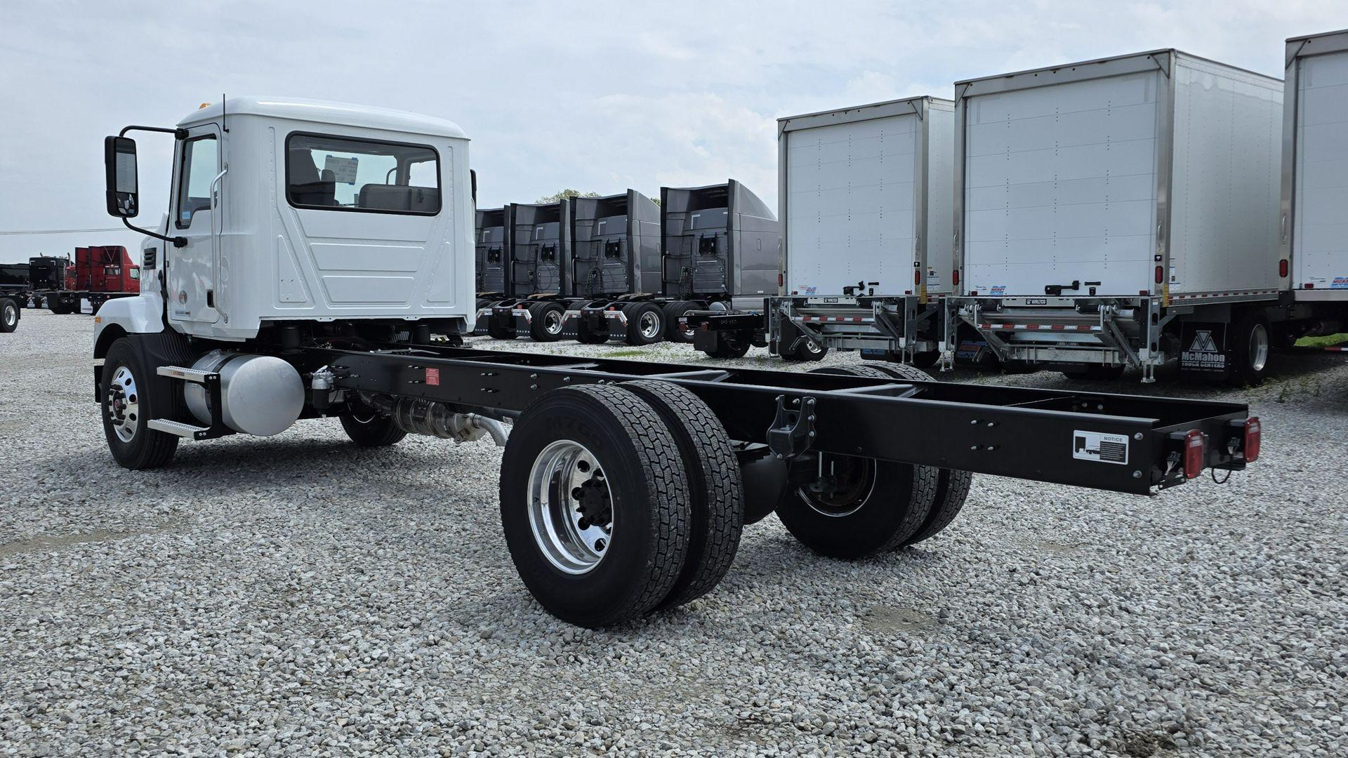 2026 Mack MD in London, OH — photo 11