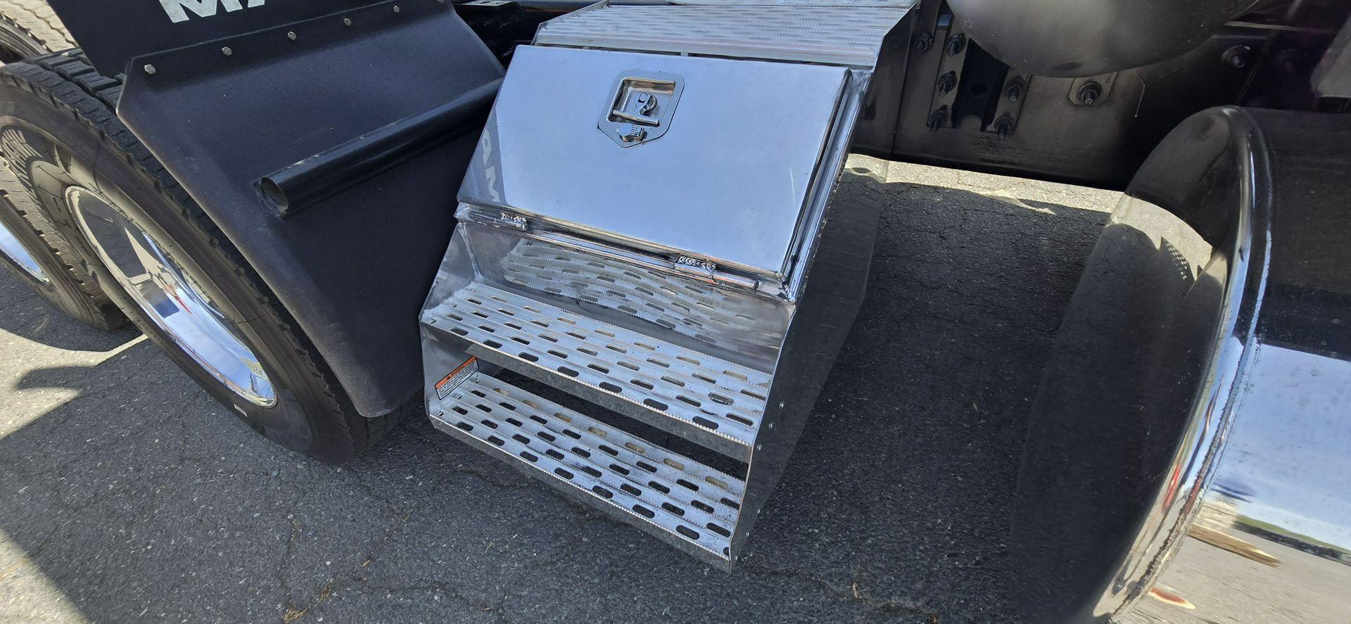 2020 Mack Anthem in Charlotte, NC — photo 13