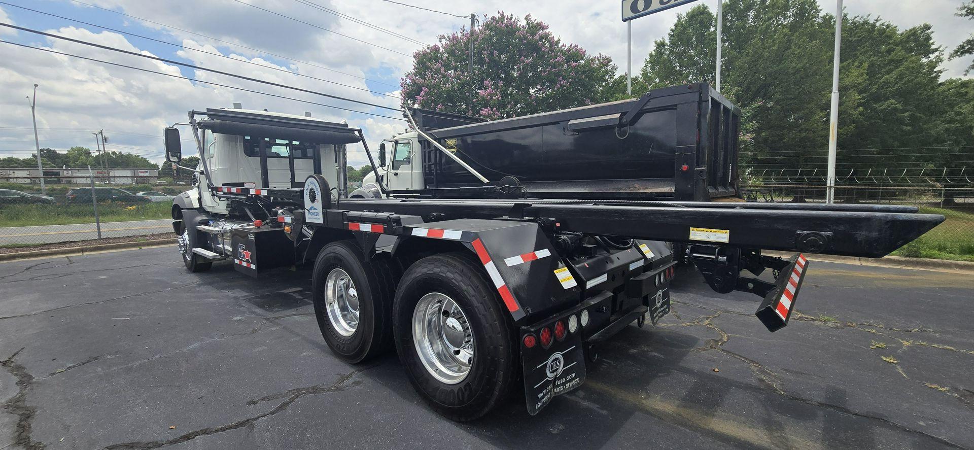 2025 Mack Granite in Charlotte, NC — photo 4
