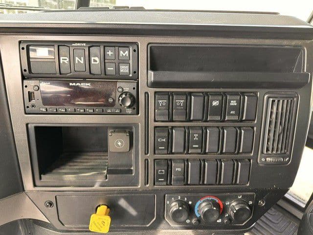 2024 Mack Granite in London, OH — photo 12