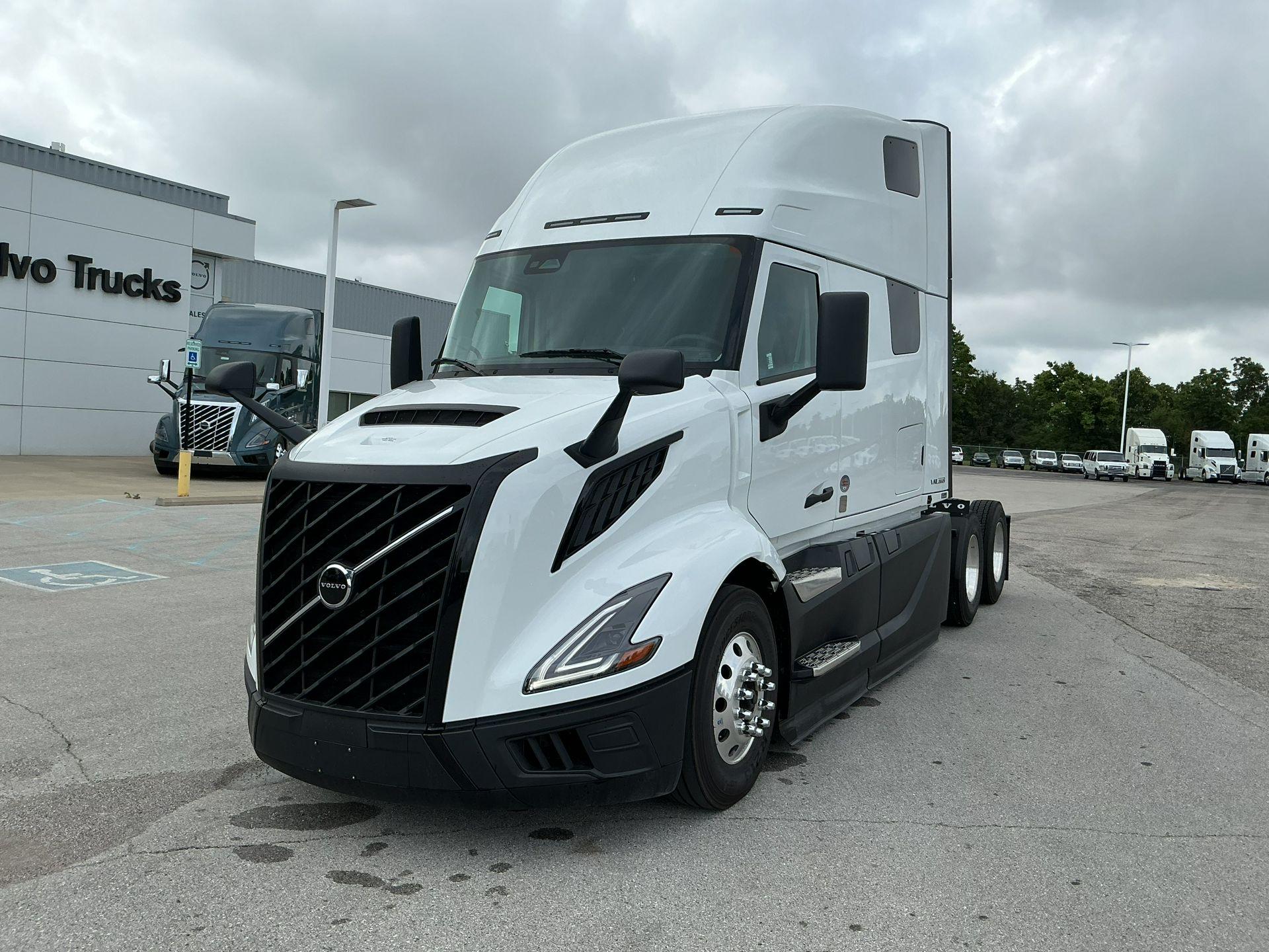 2026 Volvo VNL 860