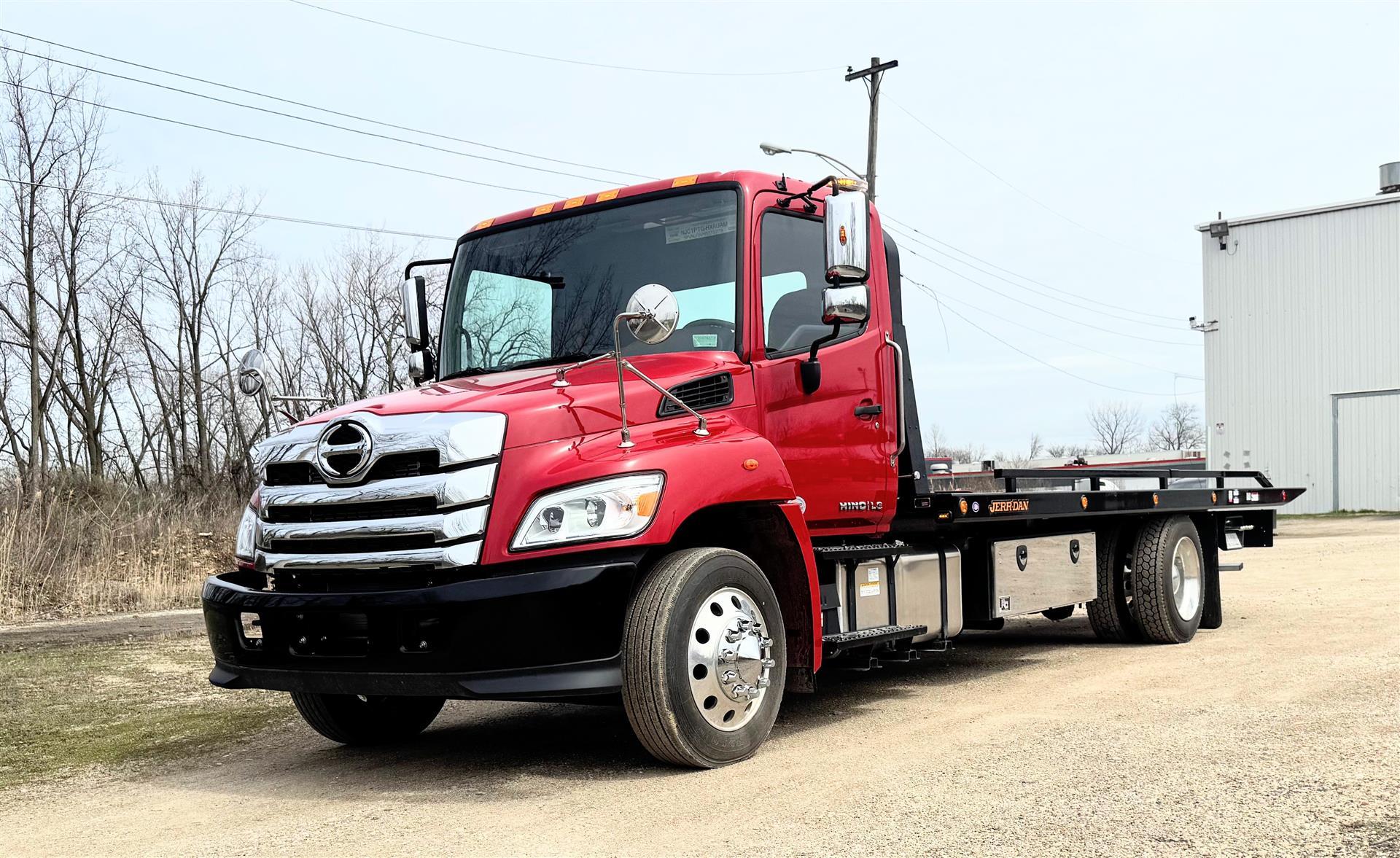 2025 Hino