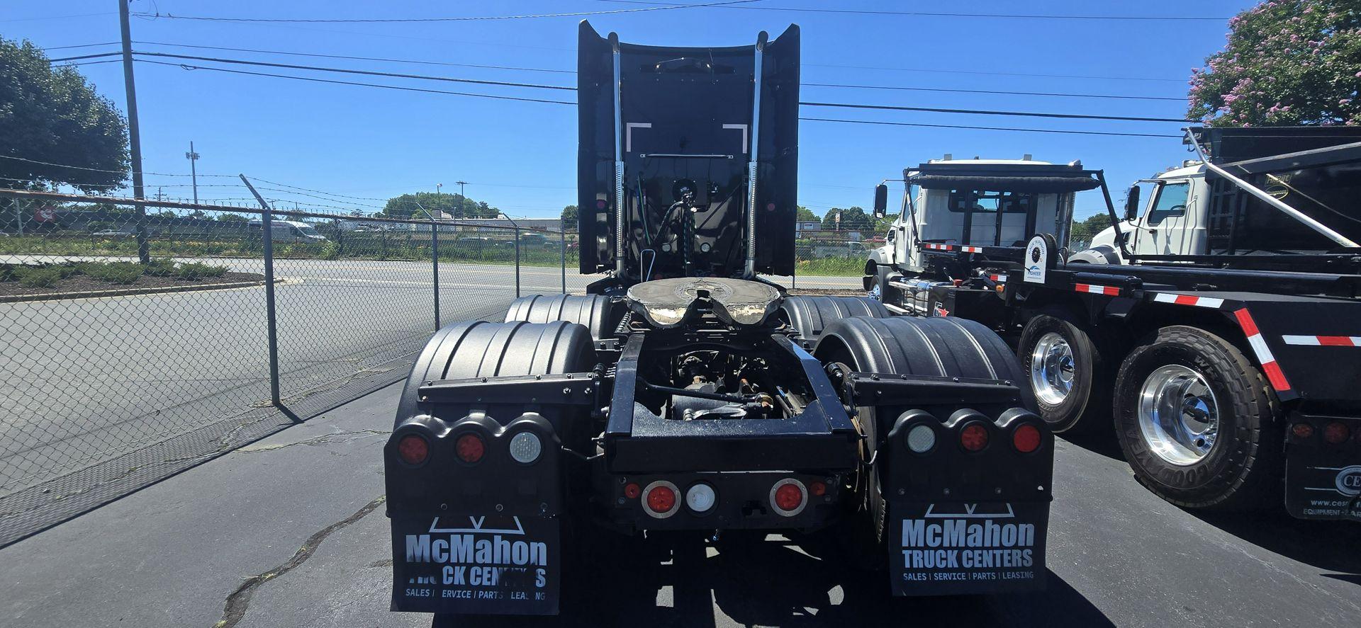 2021 Mack Anthem in Charlotte, NC — photo 6