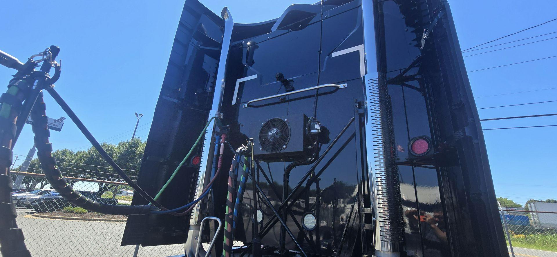 2021 Mack Anthem in Charlotte, NC — photo 16
