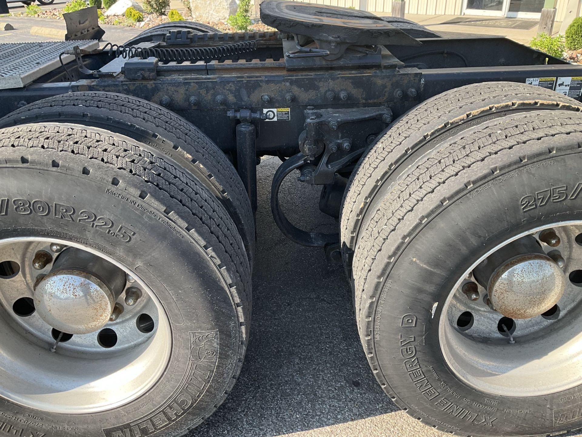 2019 Peterbilt 579 in Clarksville, IN — photo 7