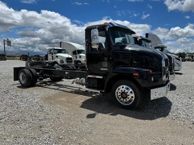 2025 Mack MD in London, OH — photo 2