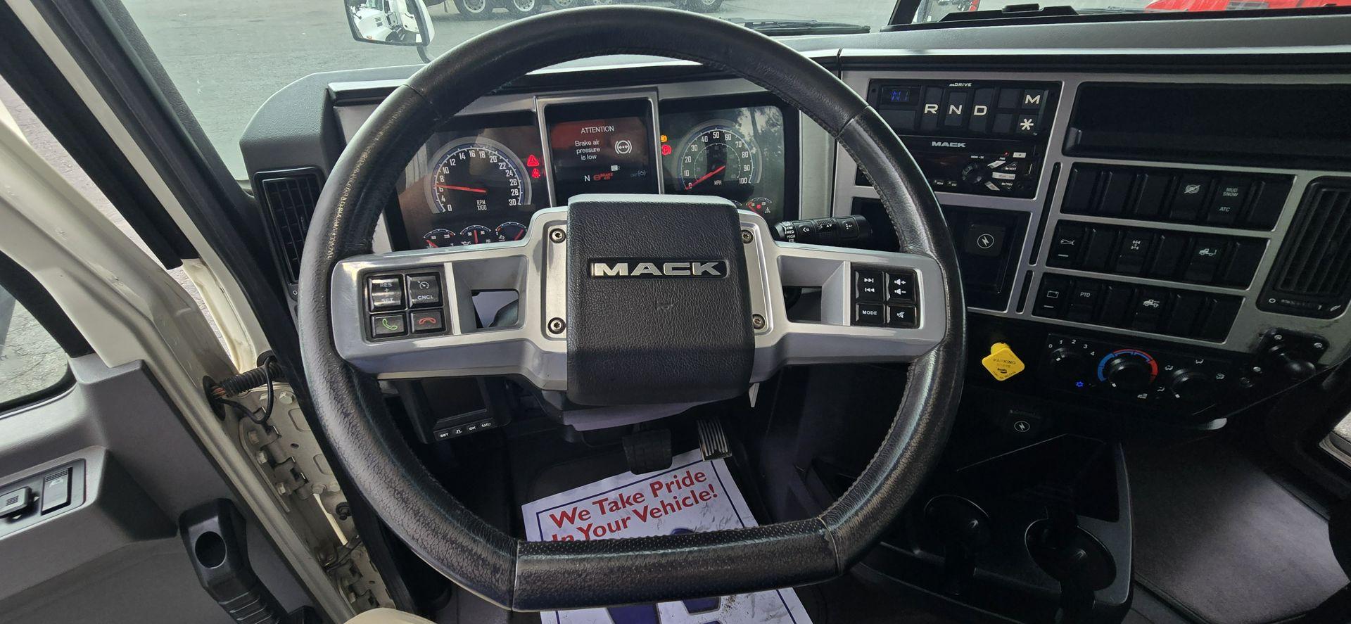 2020 Mack Anthem in Charlotte, NC — photo 21