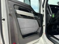 2025 Kenworth T880 in Indianapolis, IN — photo 12