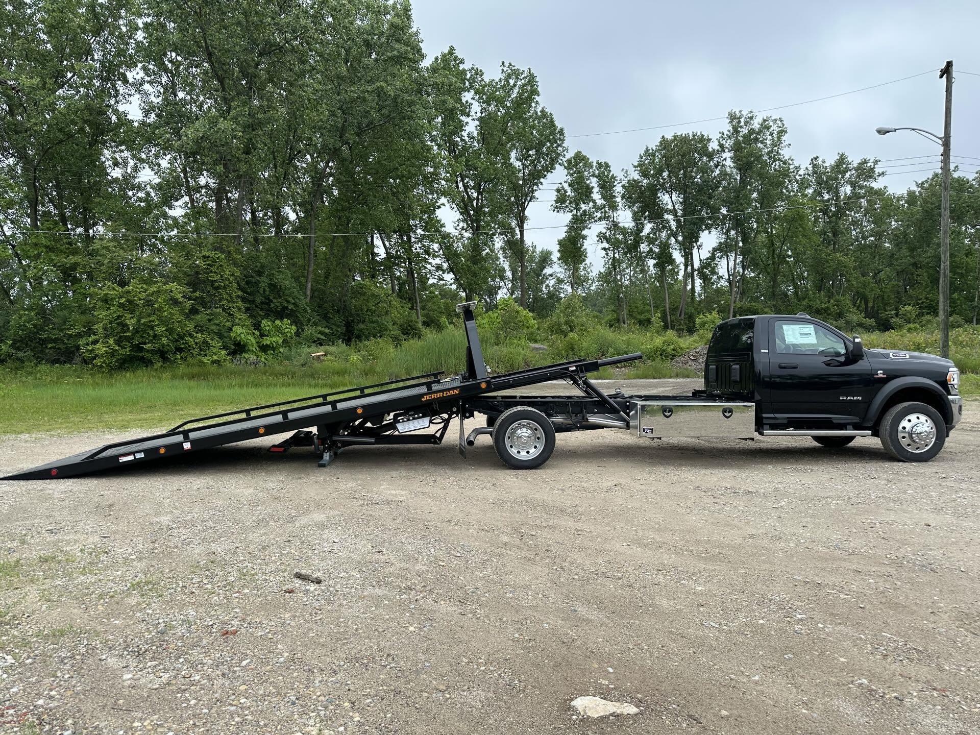 2024 Ram in London, OH — photo 12