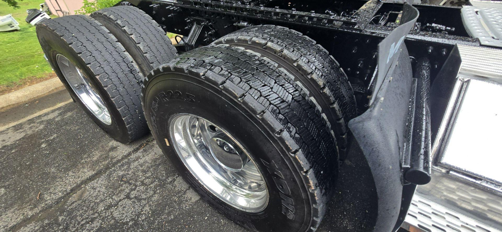 2020 Mack Anthem in Charlotte, NC — photo 11