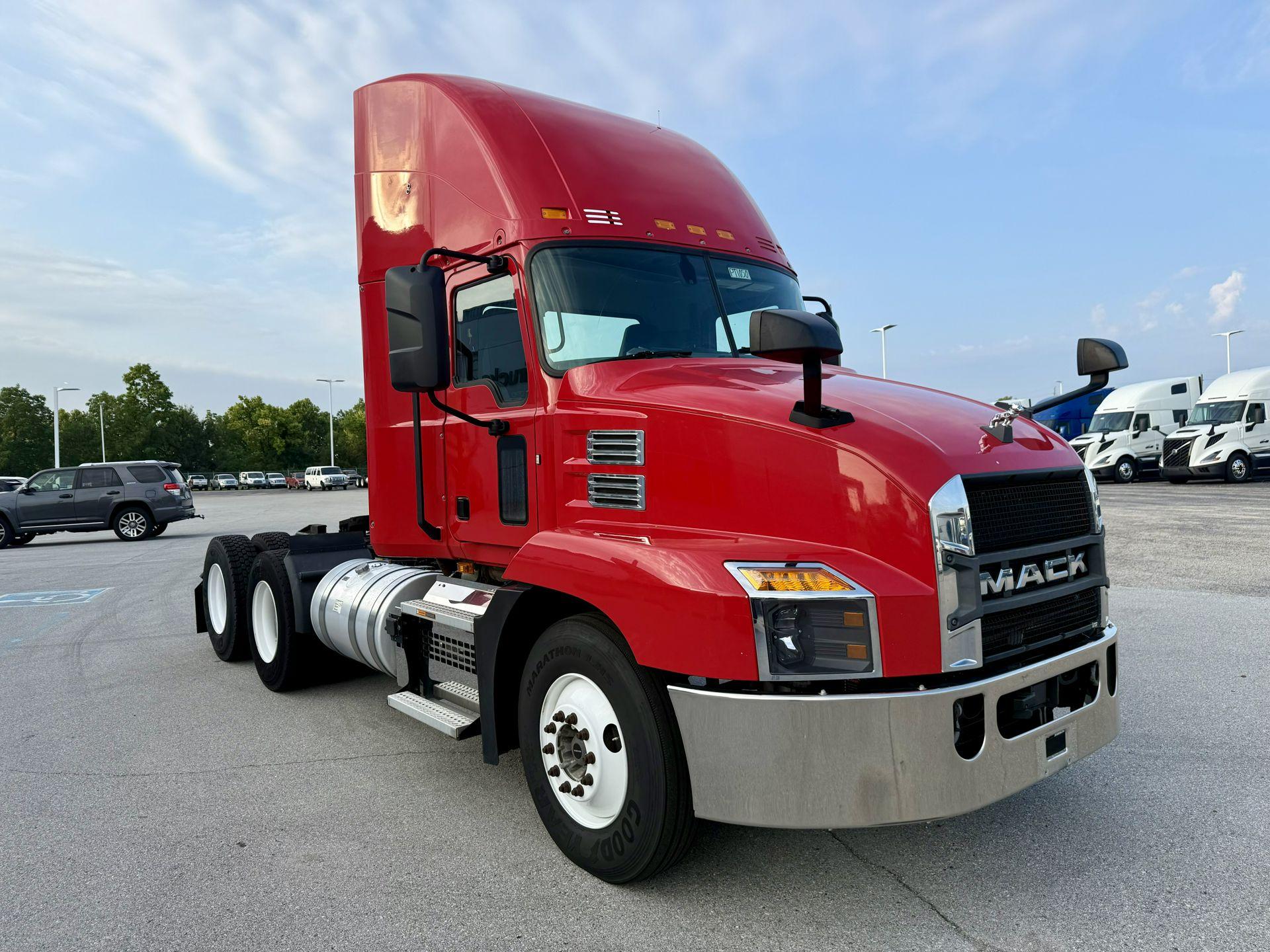 2020 Mack Anthem in Indianapolis, IN — photo 3