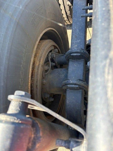 2023 Volvo VNL 760 in Indianapolis, IN — photo 17