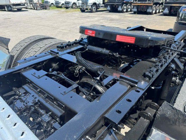 2022 Mack Anthem in La Vergne, TN — photo 10