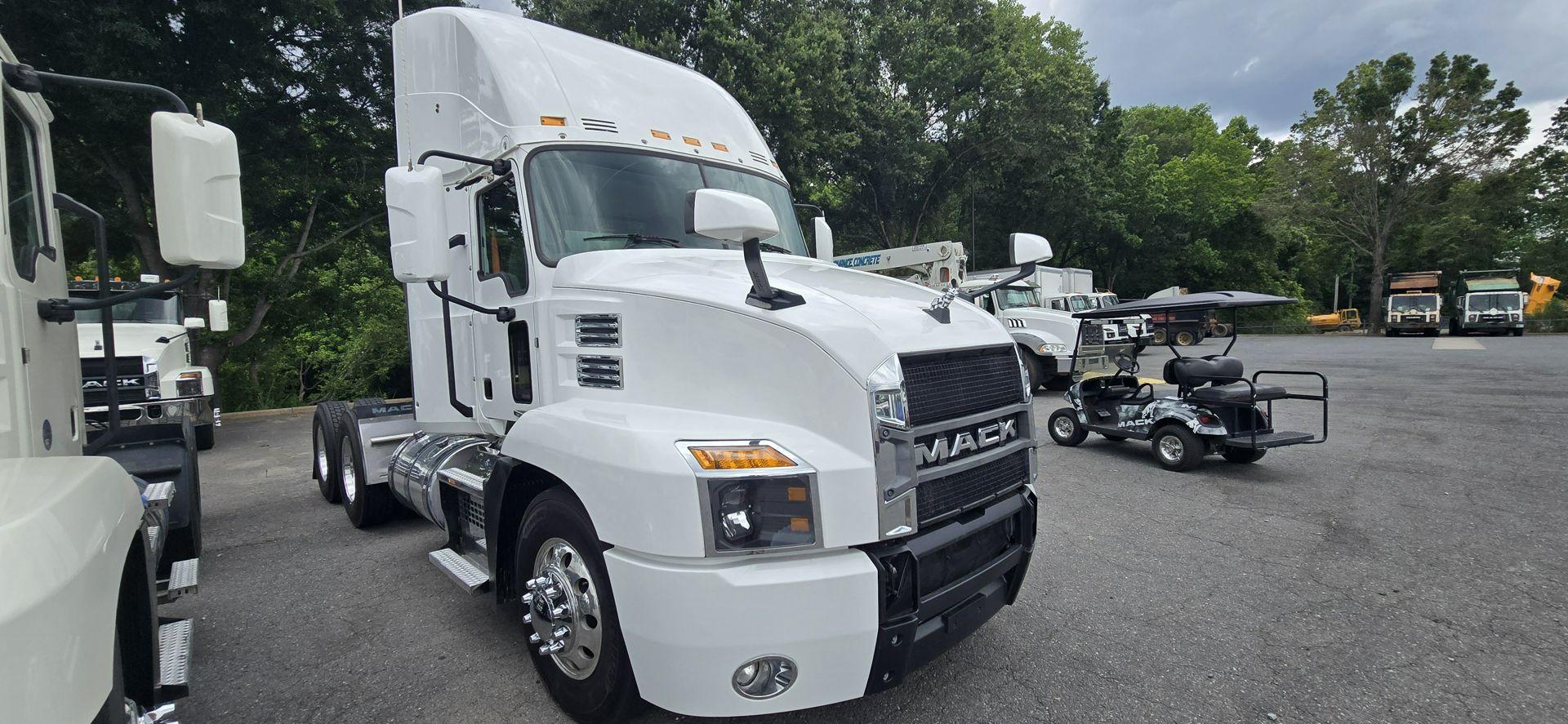 2022 Mack Anthem in Charlotte, NC — photo 2