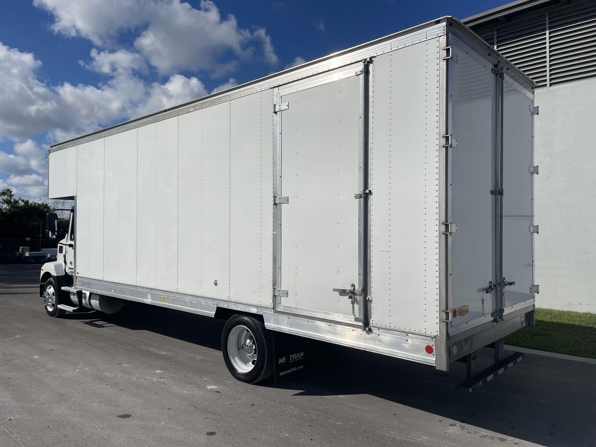 2023 Mack MD in Fort Lauderdale, FL — photo 11