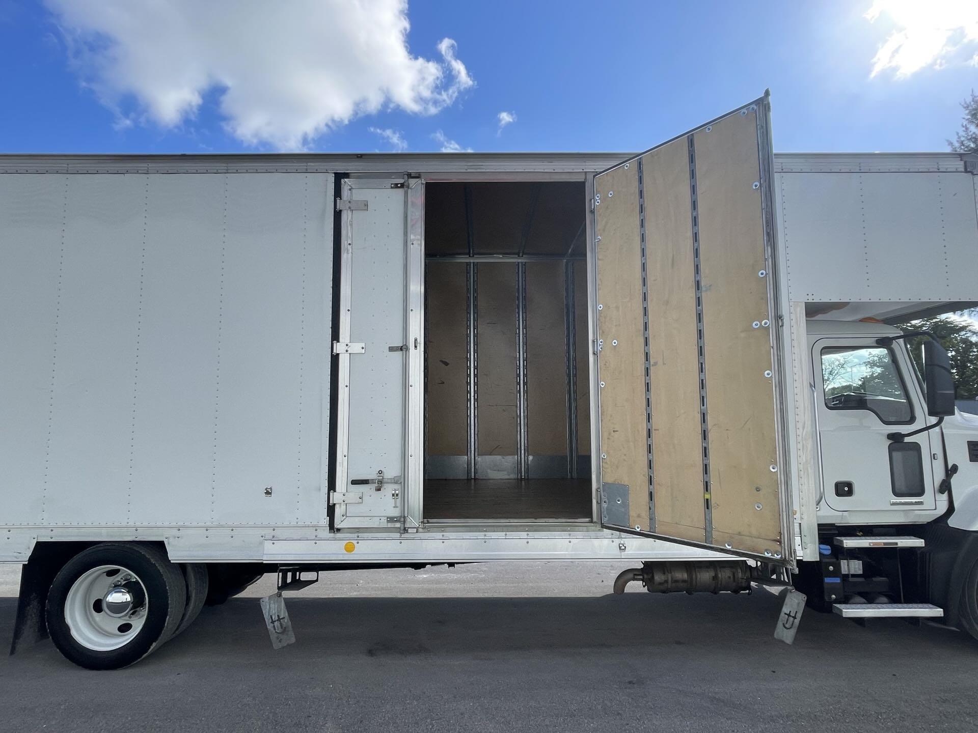 2023 Mack MD in Fort Lauderdale, FL — photo 10