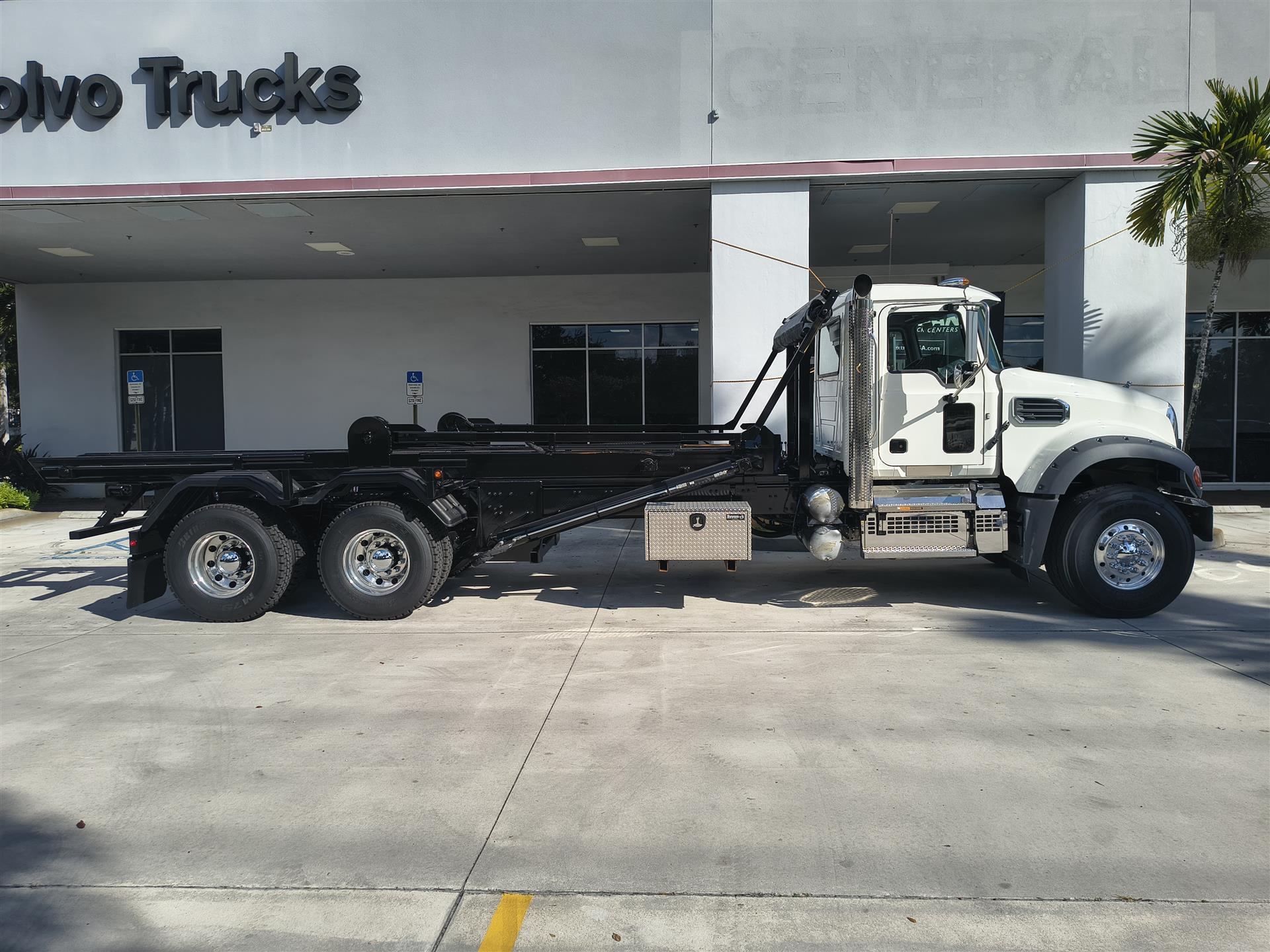 2027 Mack Granite in West Palm Beach, FL — photo 6