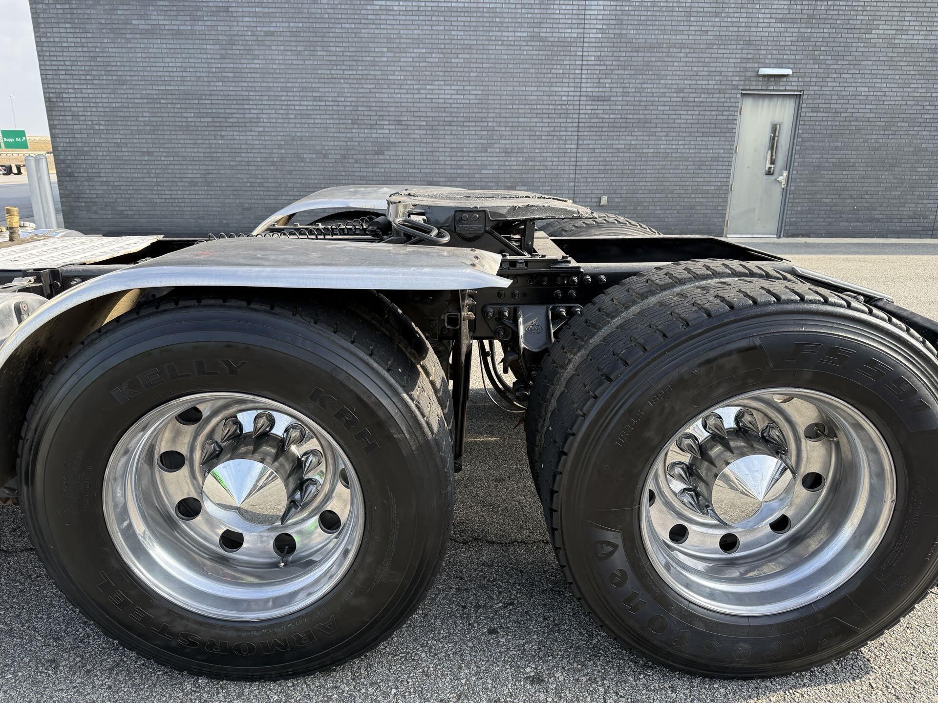 2021 Mack Pinnacle in Duluth, GA — photo 4
