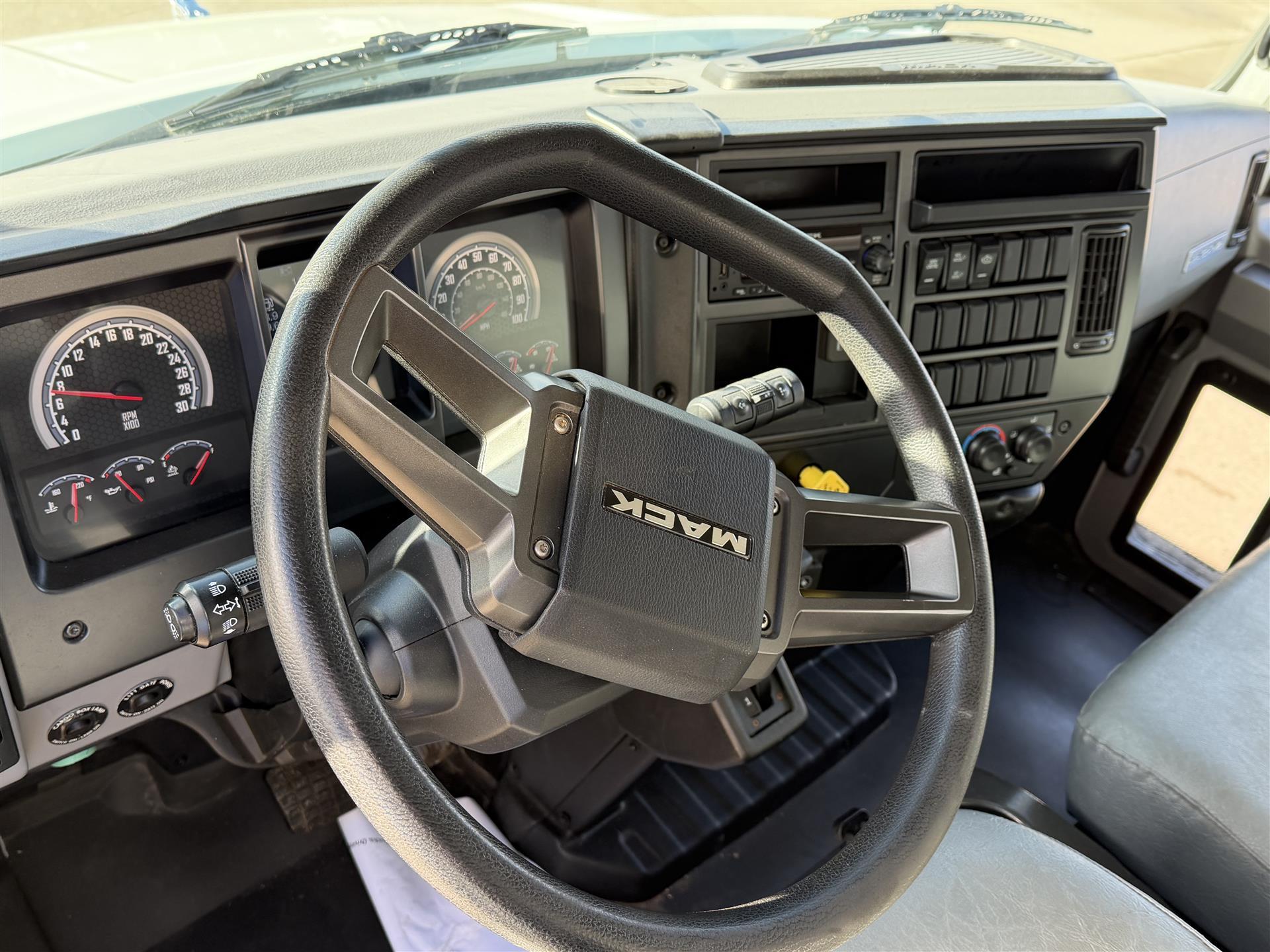 2023 Mack MD in Kansas City, MO — photo 4