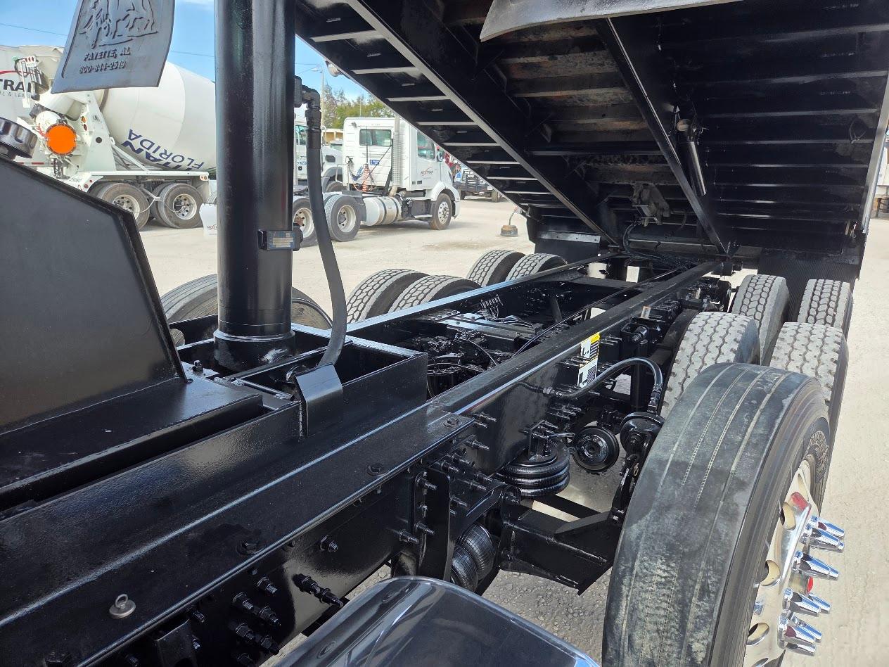 2019 Mack Granite in Tampa, FL — photo 12
