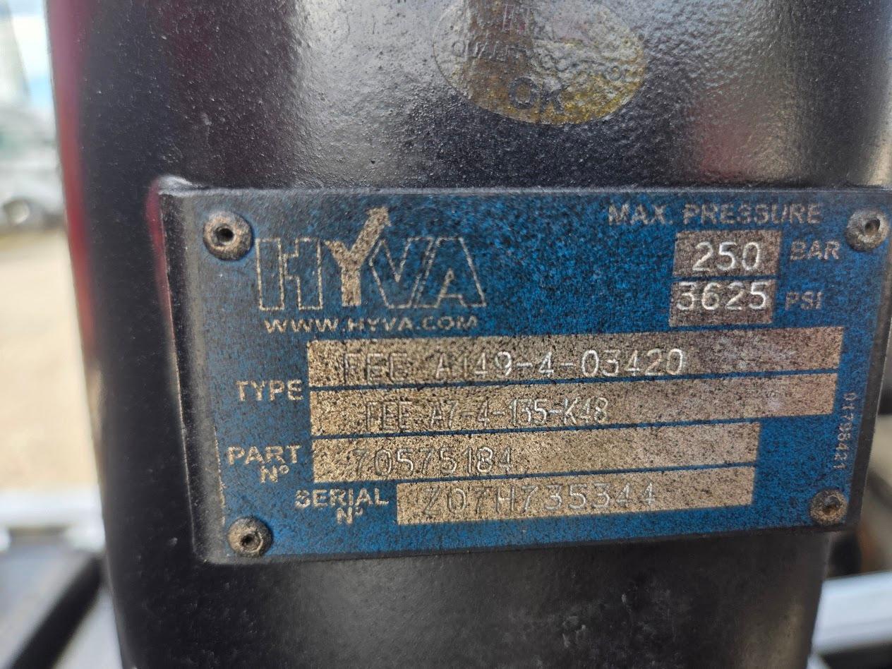 2019 Mack Granite in Tampa, FL — photo 31