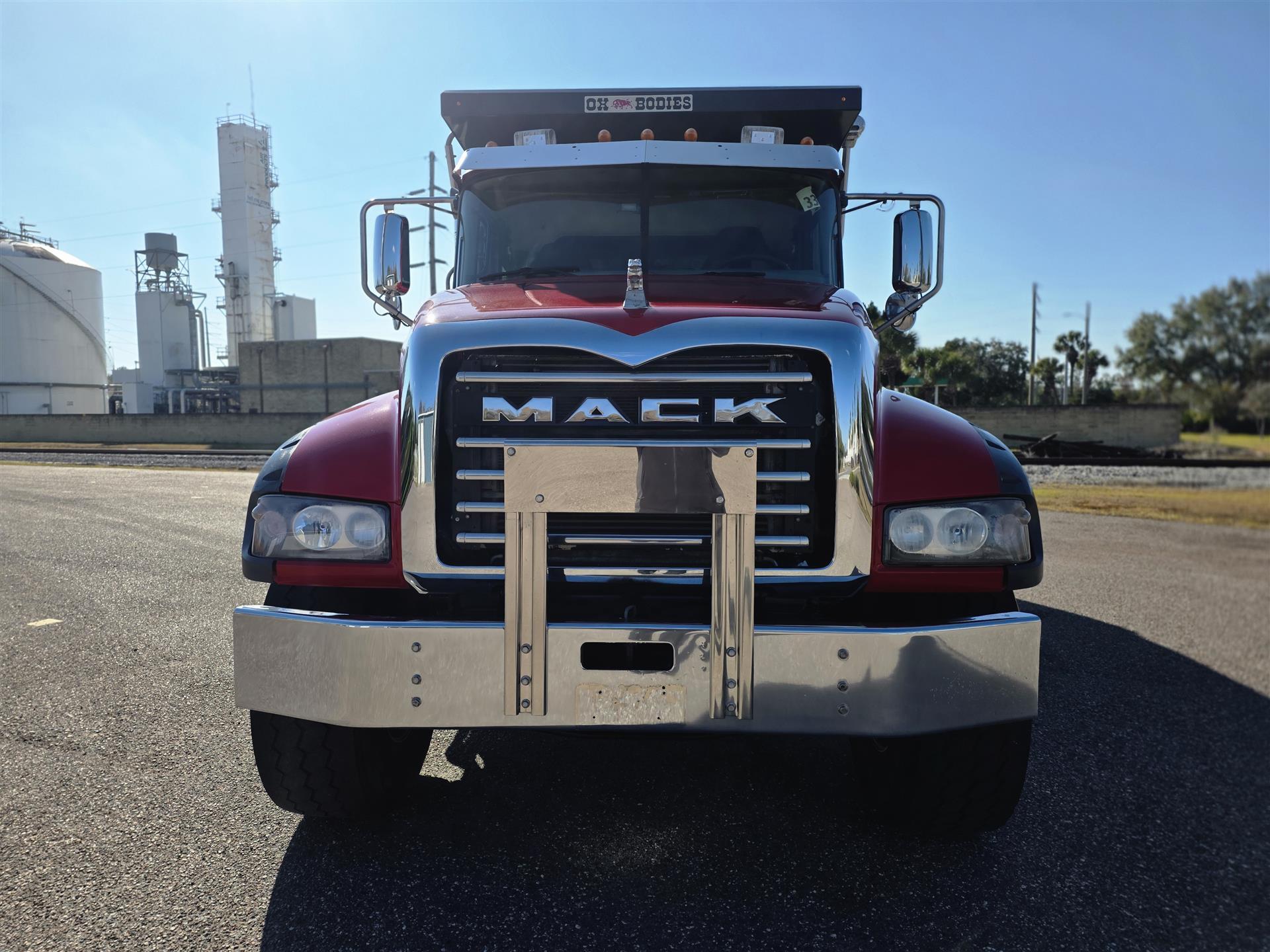 2019 Mack Granite in Duluth, GA — photo 3