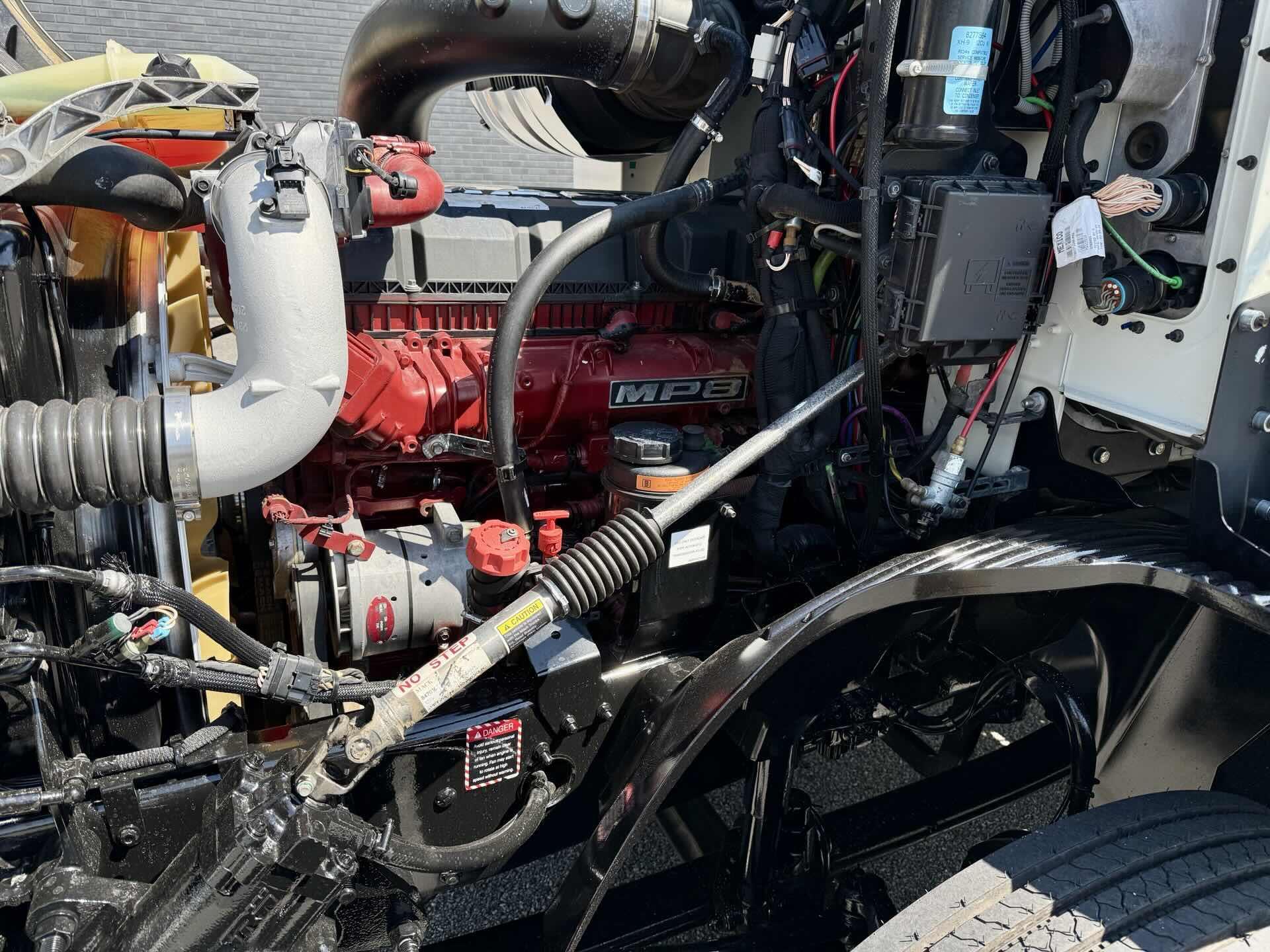 2020 Mack Anthem in Lake City, FL — photo 11