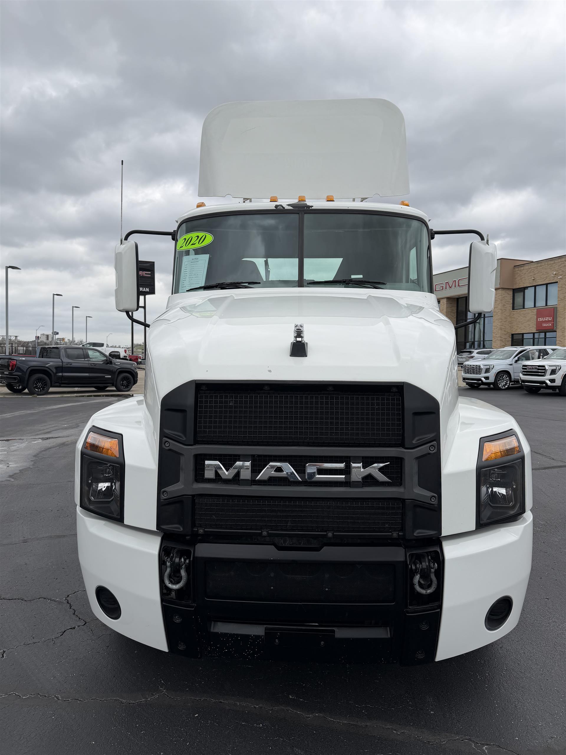 2020 Mack Anthem in Kansas City, MO — photo 3
