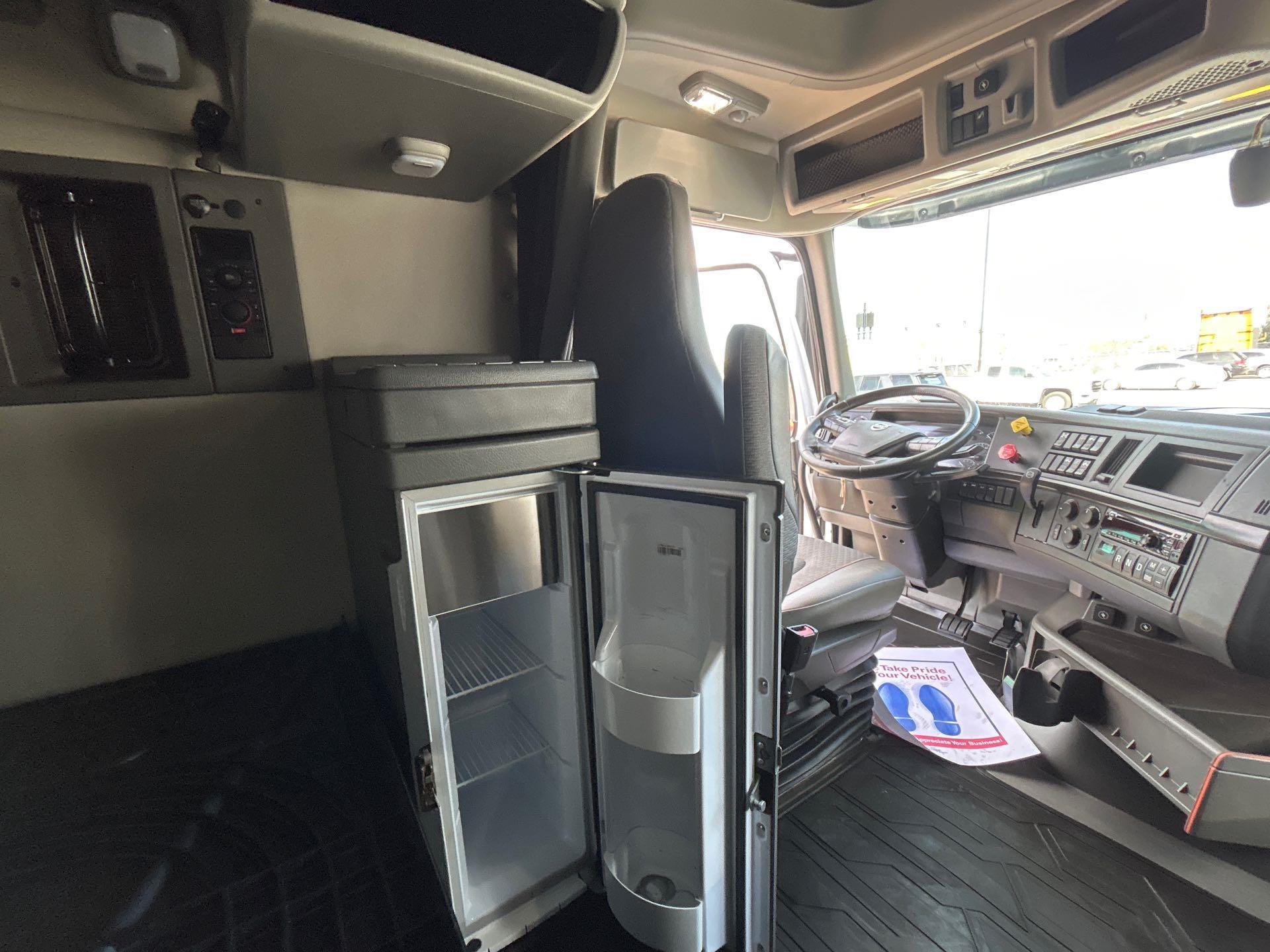 2022 Volvo in Commerce City, CO — photo 12