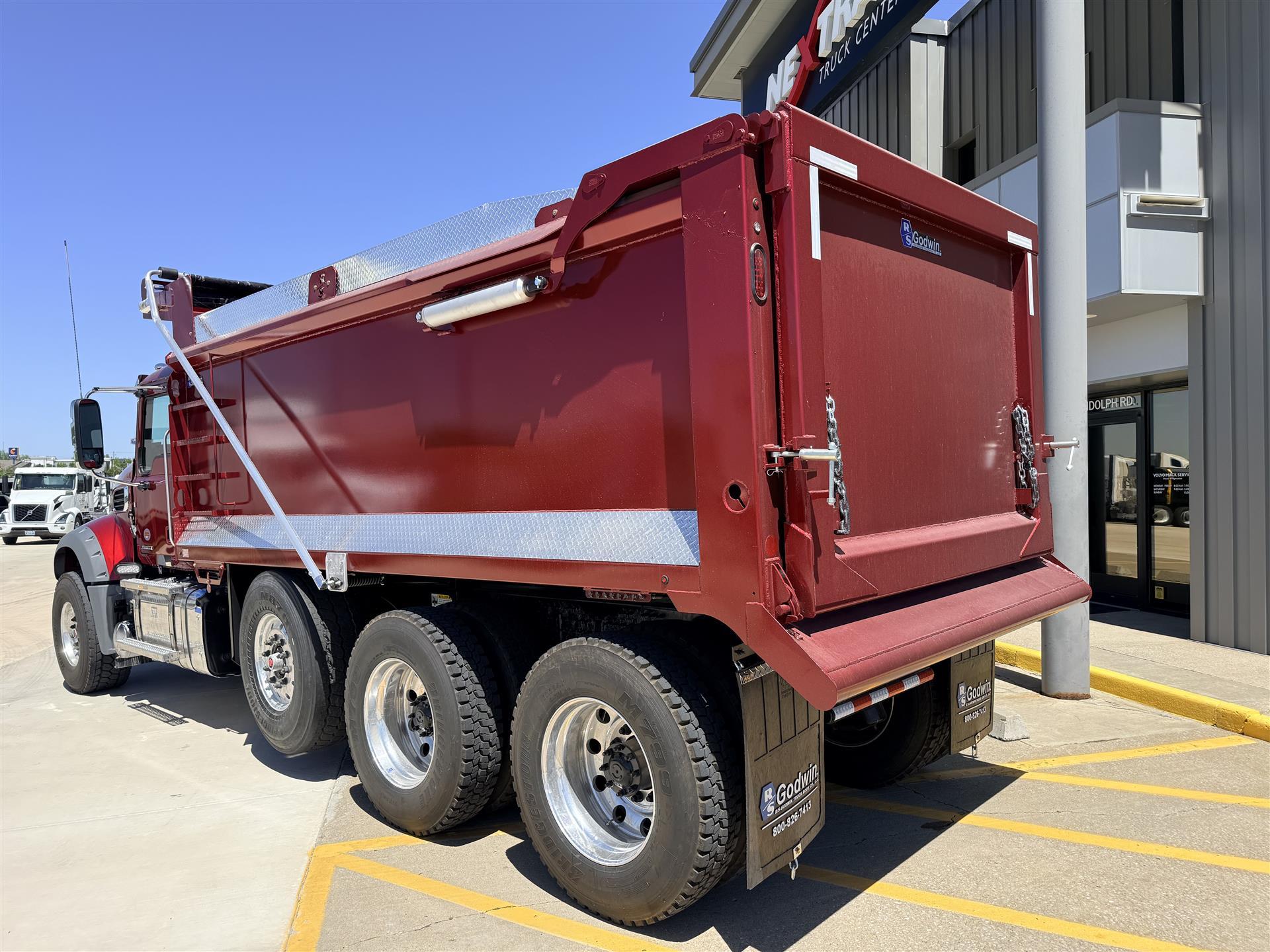 2026 Mack in Kansas City, MO — photo 4