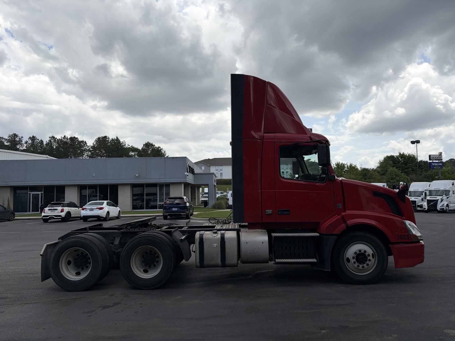 2016 Volvo in Fultondale, AL — photo 3