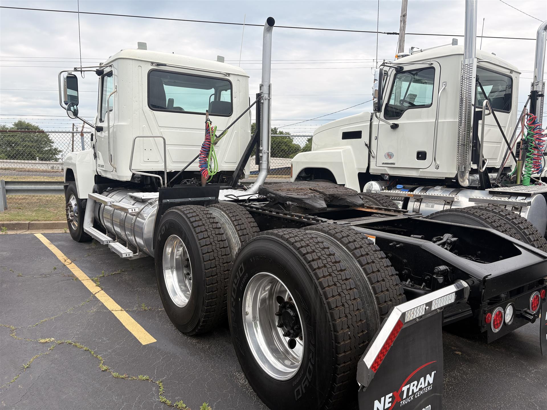 2018 Mack Pinnacle in Macon, GA — photo 5