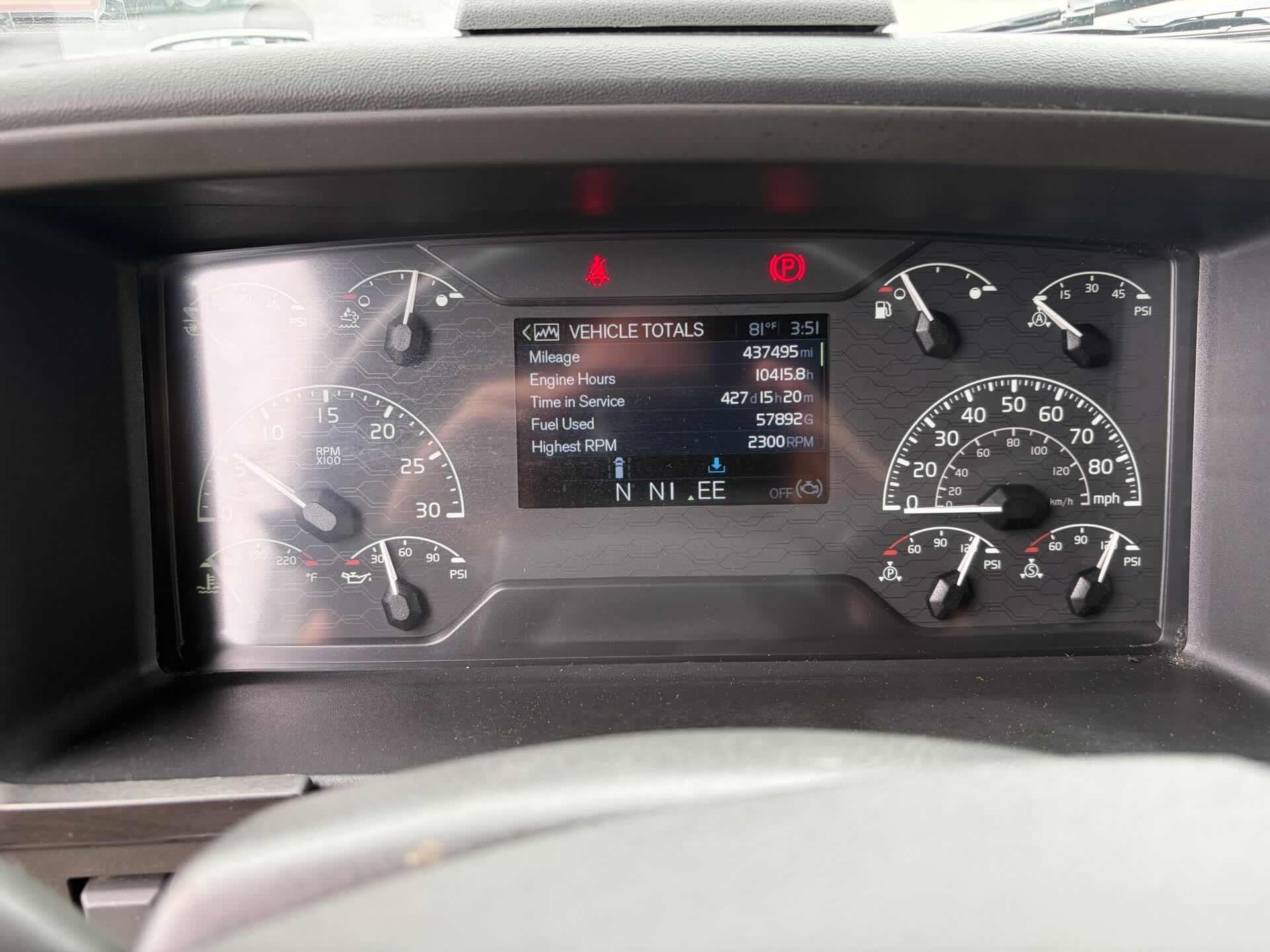 2023 Volvo in Fultondale, AL — photo 15