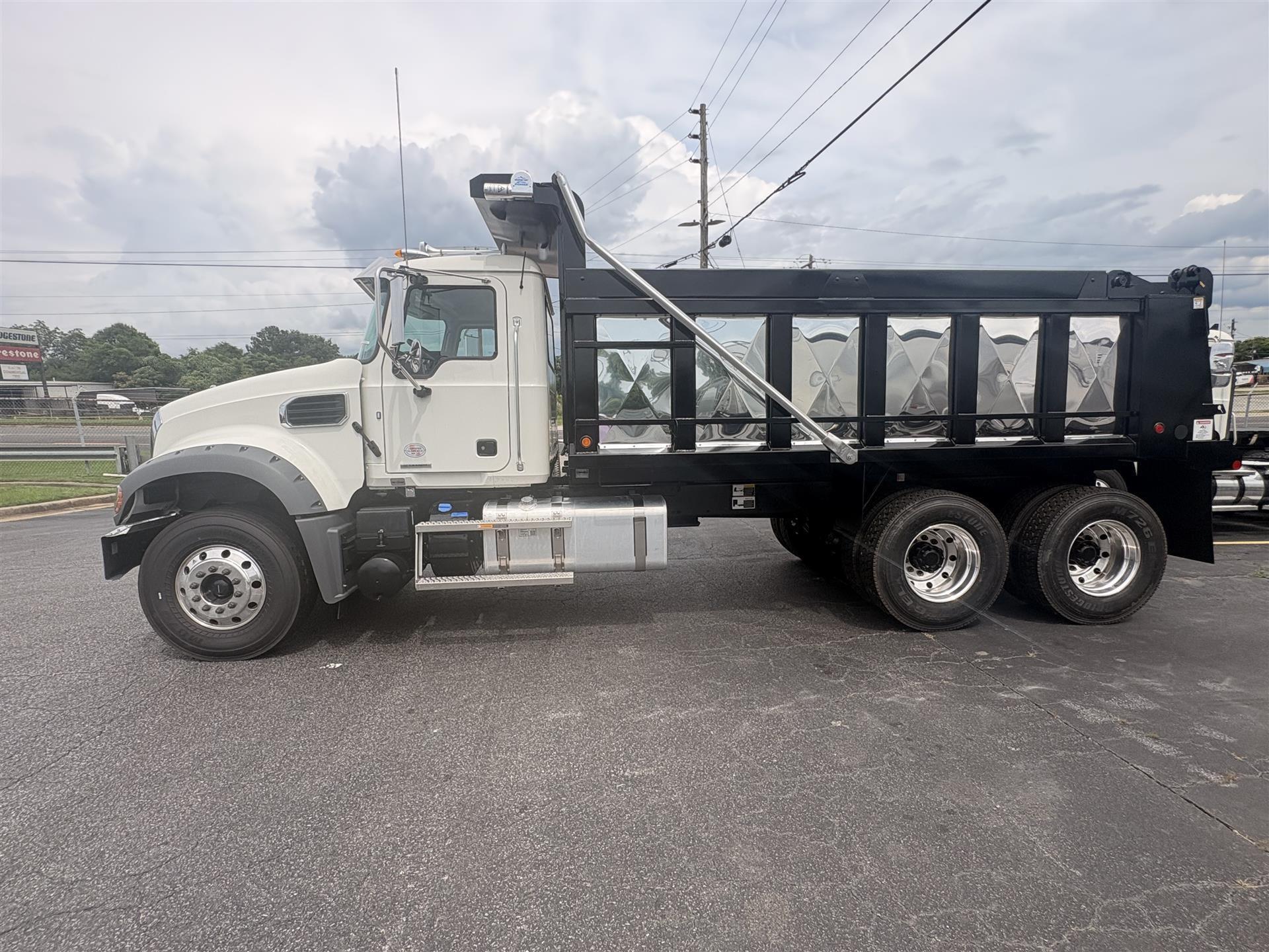 2024 Mack Granite