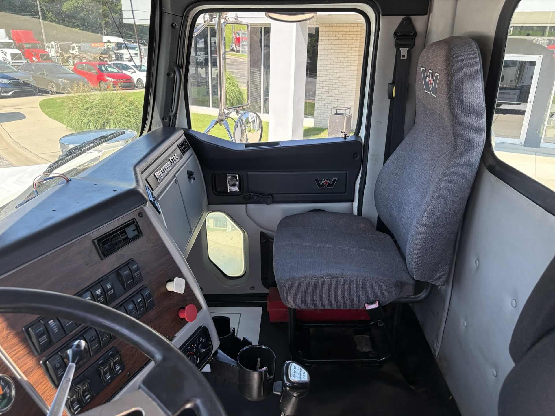 2014 Western Star 4900 in Fultondale, AL — photo 15