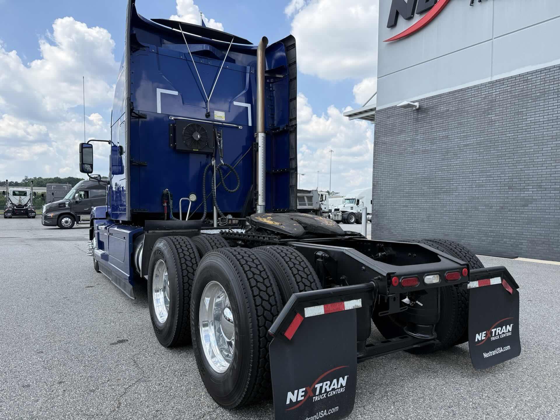 2021 Mack Anthem in Duluth, GA — photo 4