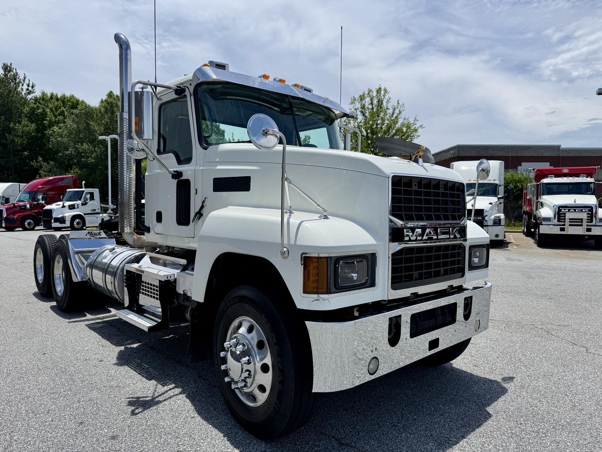 2020 Mack Pinnacle in Duluth, GA — photo 7
